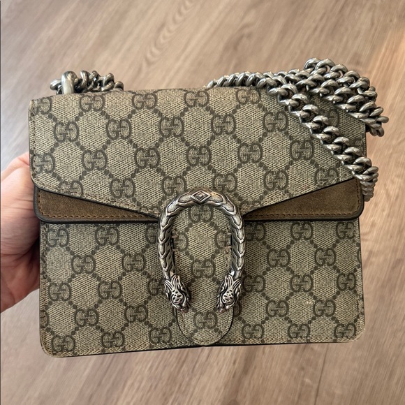 Gucci Beige and Black Shoulder Bag - Picture 9 of 10
